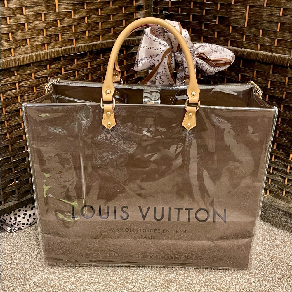 Louis Vuitton Elegant Brown Shopping Tote Bag with Scarf Accent and charms - Picture 9 of 11